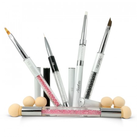Nail art brushes